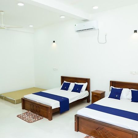 Kurulu Uyana Holiday Resort カタラガマ エクステリア 写真
